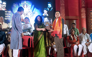 Mr. Miheer Ghotikar, Company’s Director received Thane Nava-Ratna Award 2015